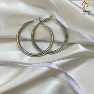 گوشواره حلقه‌ای بزرگ فلزی